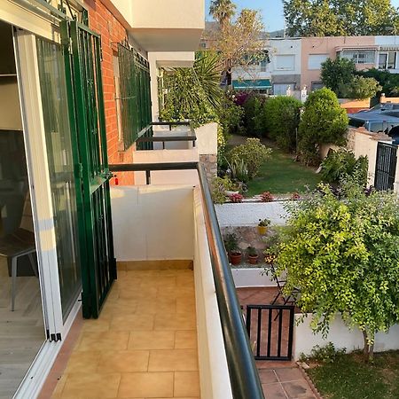 Appartement Moderne Pour 6 Adultes Benalmádena Exterior foto