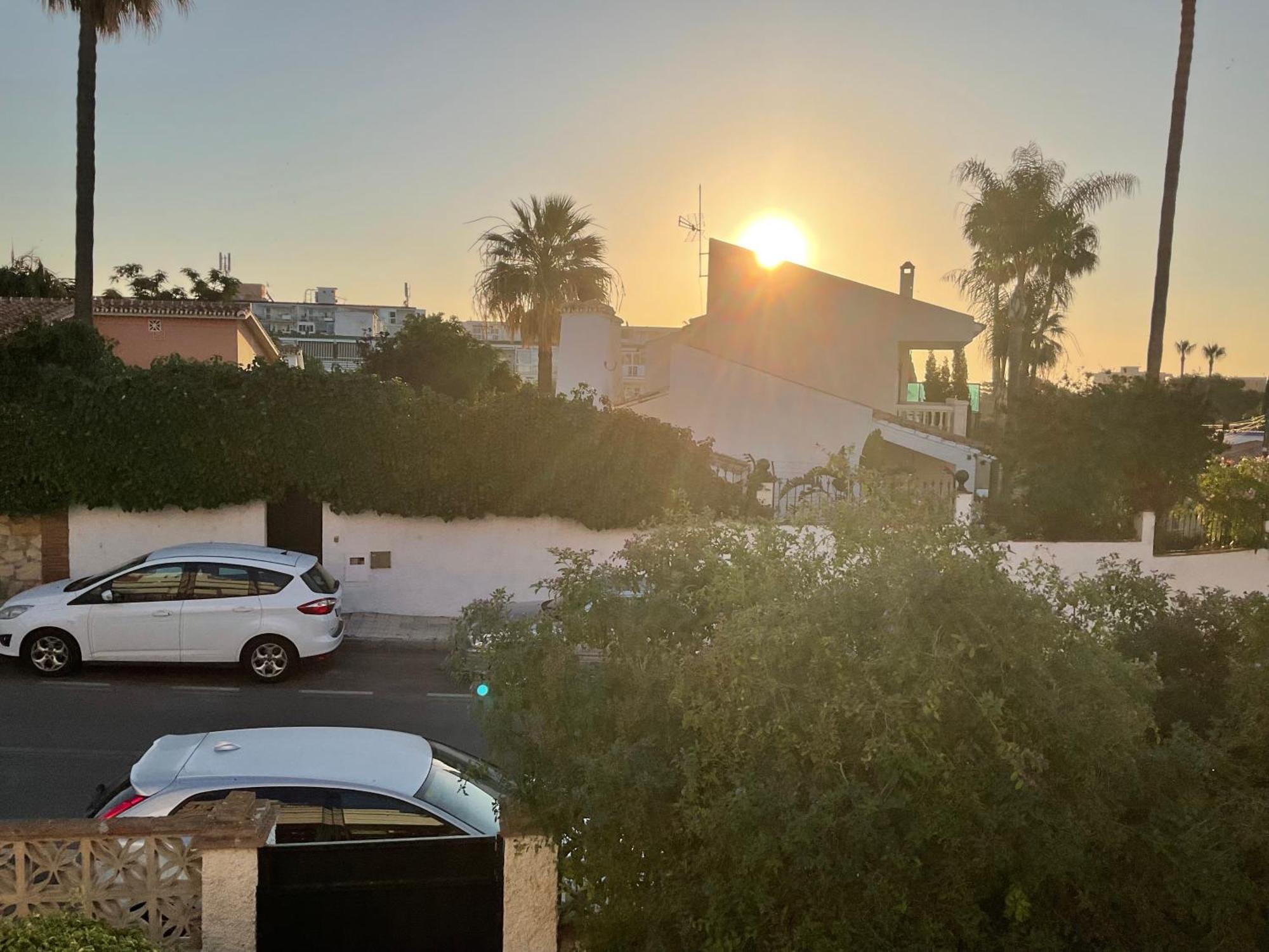 Appartement Moderne Pour 6 Adultes Benalmádena Exterior foto