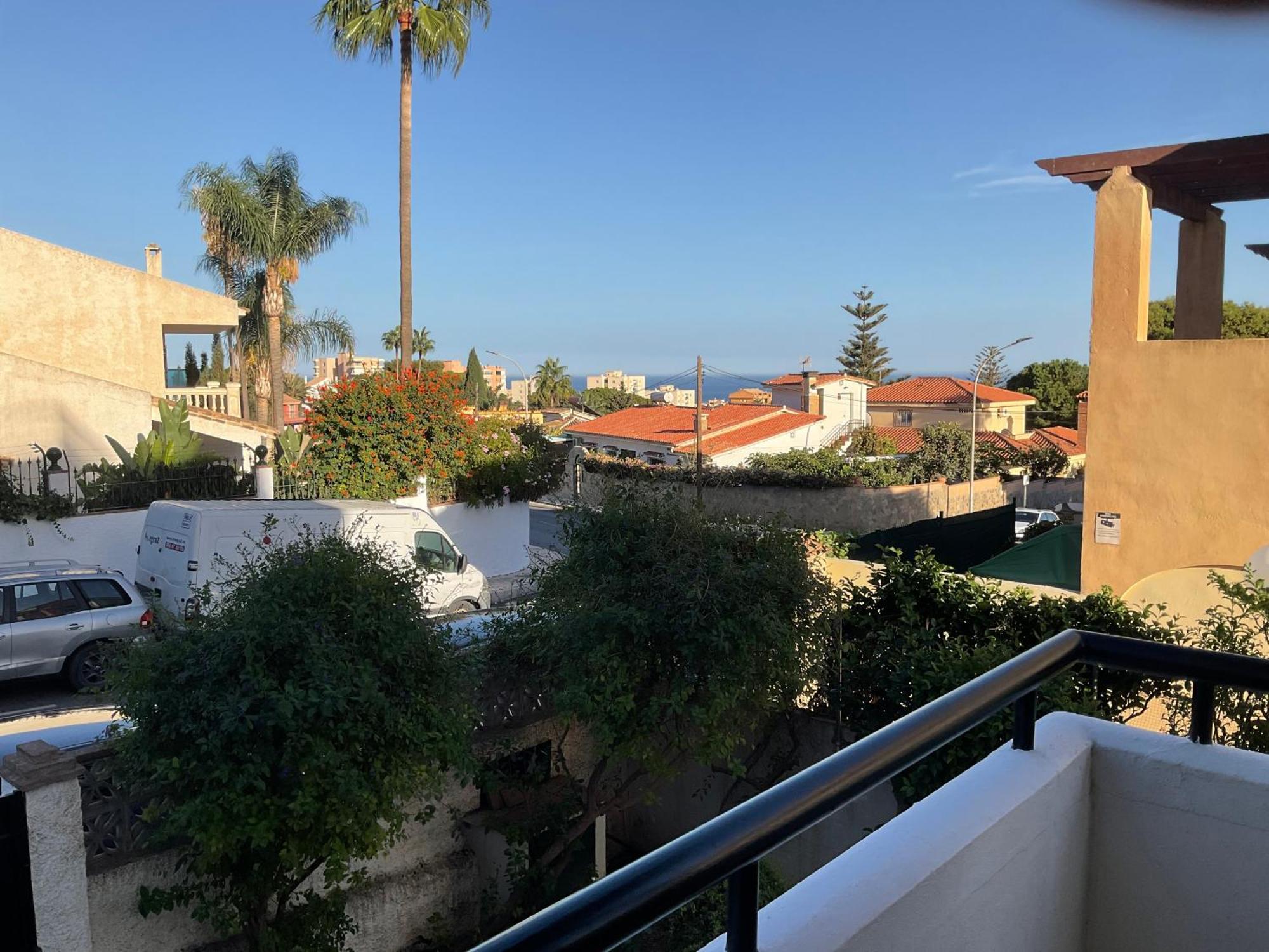 Appartement Moderne Pour 6 Adultes Benalmádena Exterior foto
